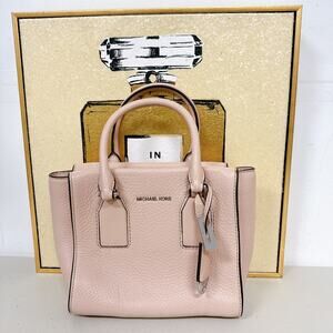 Michael Kors Selby 30H5SEYM2L Medium Top Zip Leather Messenger Bag